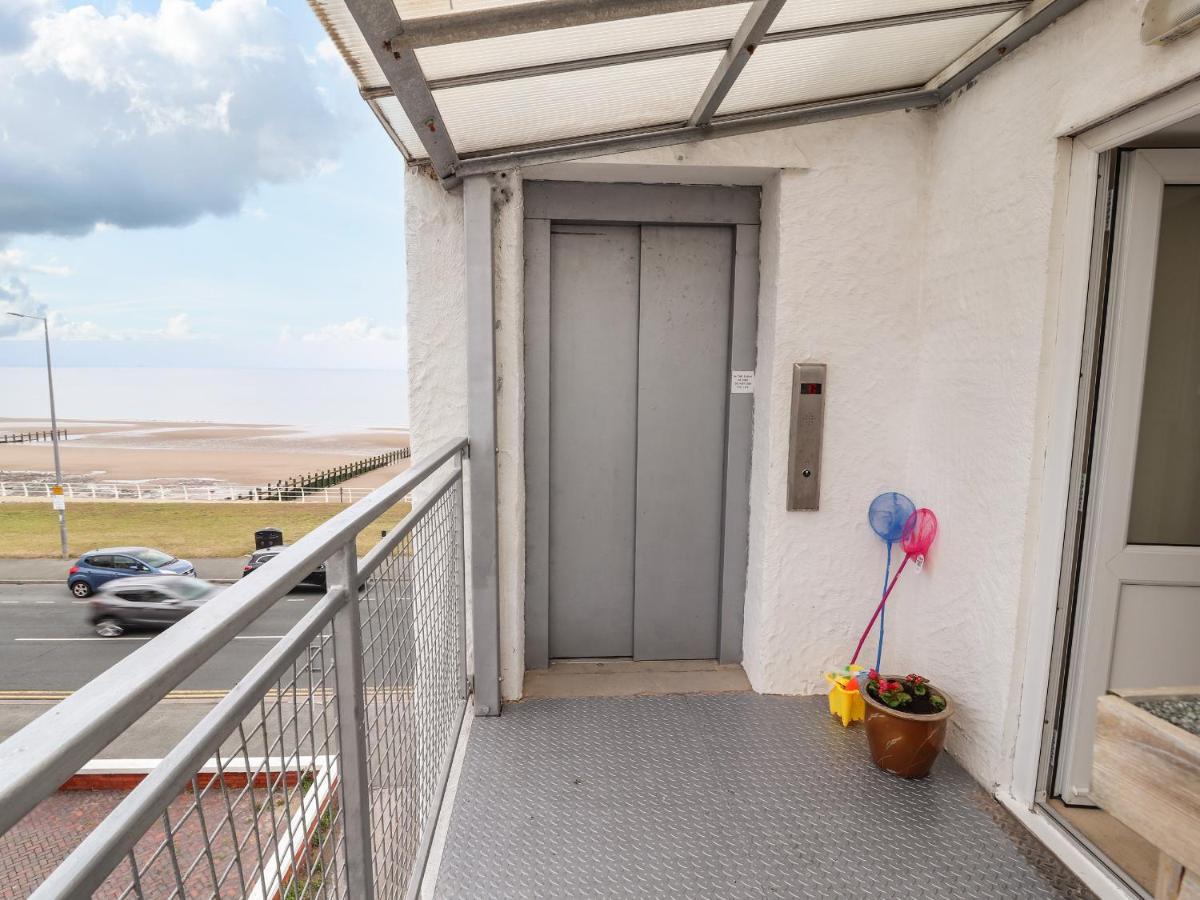 Ty Uchaf Rhyl Exterior foto